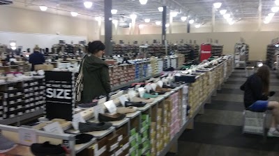 DSW Designer Shoe Warehouse