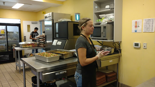 El Caldito Soup Kitchen - Thumbnail