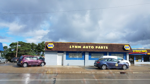 NAPA Auto Parts - Lynn Auto Parts Logo
