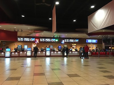 Photos of GQT Savoy 16 IMAX
