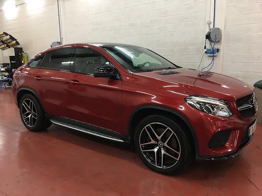 Performance Car Point - Visual