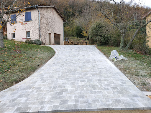 Photo de MCR Maçonnerie Création Rénovation