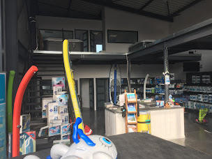 Photo n°10 de Piscine en Scène à La Mézière (Magasin de matériel pour piscines)