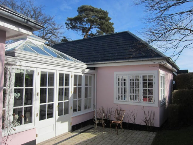 Ravnskjær Entreprise - Tømrer