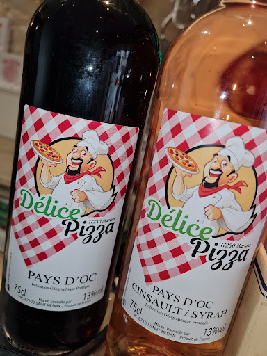 Photo 2 - Avrainville Burger House