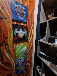 Photo n°13 de Phénix Tattoo Art à Angers (Salon de tatouage et piercing)