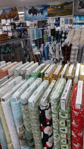Crafty Corner Quilt-Sewing - Thumbnail