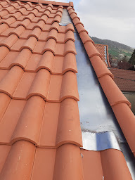 Photo n°16 de Proche De Toit à Saint-Amant-Tallende (Couvreur)