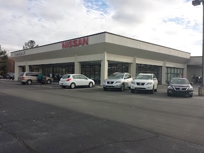 Photos of Ben Mynatt Nissan