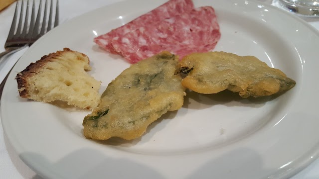 Trattoria In Piazza
