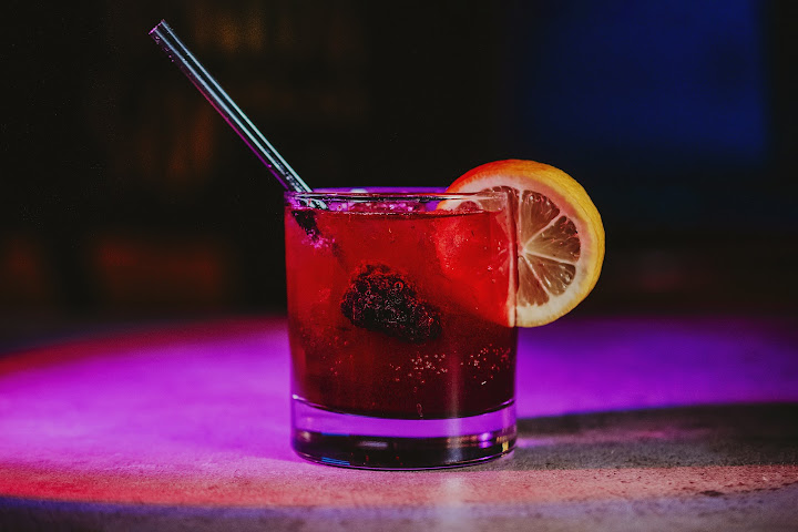 Union Social | Bowling, Axe Throwing, Arcade, & Restaurant by null