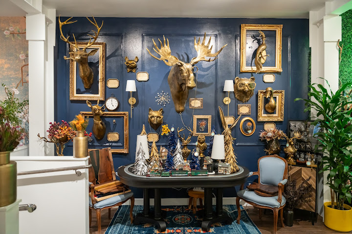 Chartreuse by Roje by null