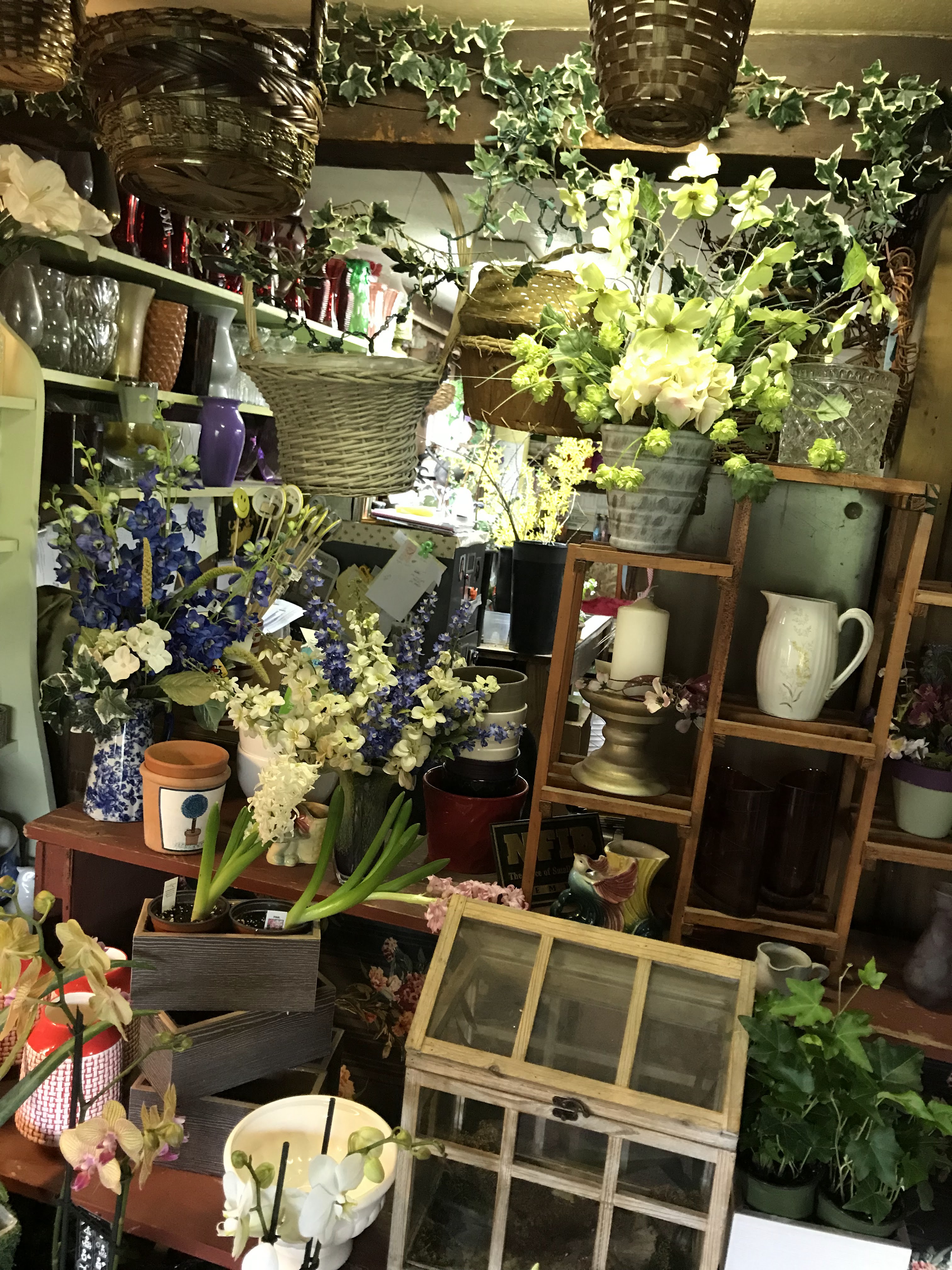Colonial Greenhouse