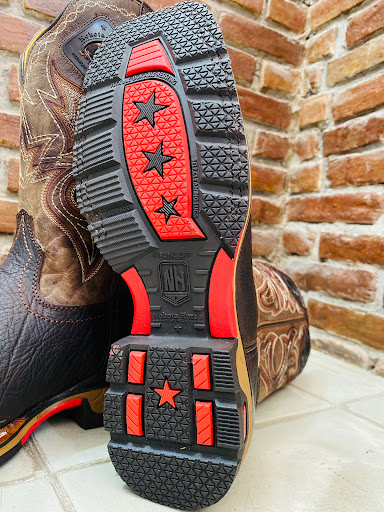 Nokota Horse Boots Gallery - Mexico