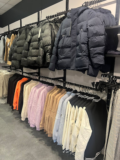 Ultra Fashion Gallery - Netherlands