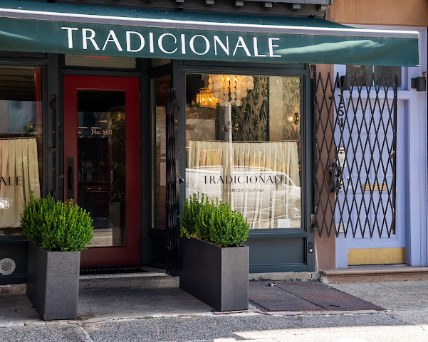 Tradicionale by null