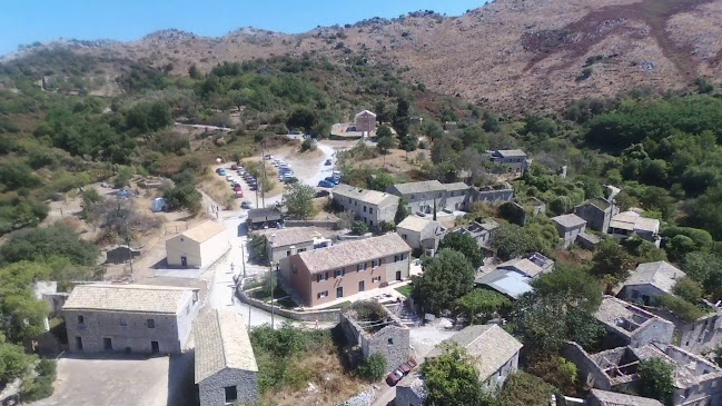 Helga Holidays, Tourist Services and Car Hire Ανοιχτές ώρες