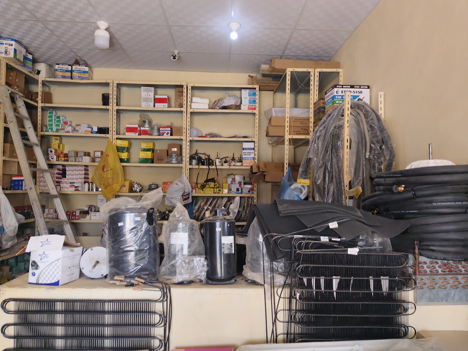 مؤسسة كنؤزامين للتجاره للتبریر لقطع الغيار - صورة 2