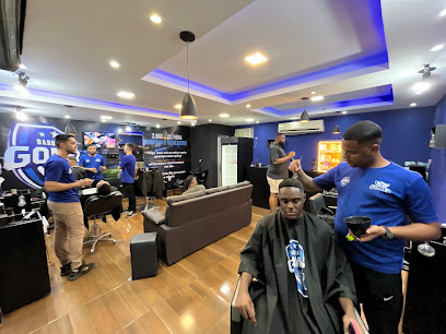 Barbearia Gomez – Paciência
