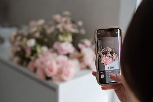 Lily Cora Flowers - Thumbnail