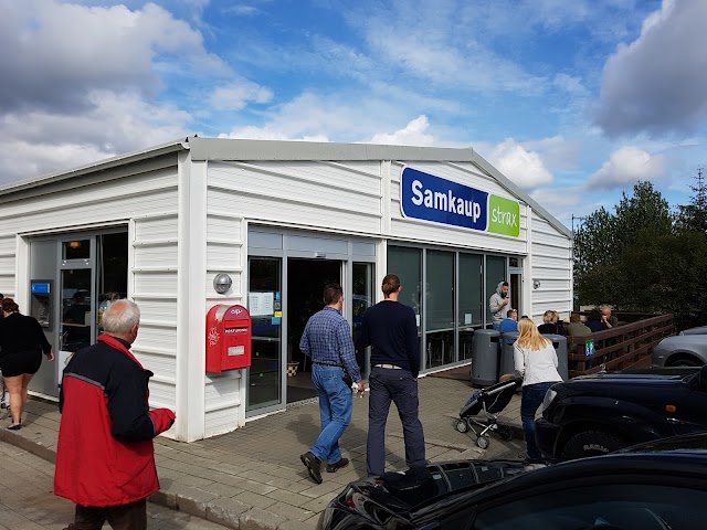 Samkaup strax