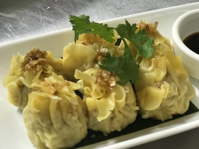 Living Thai Cuisine
