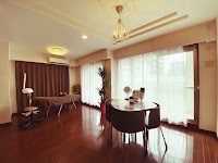 Selini （セリーニ）