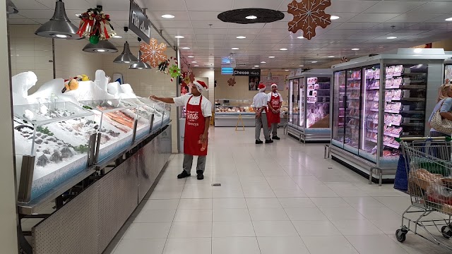 Spinneys Centre