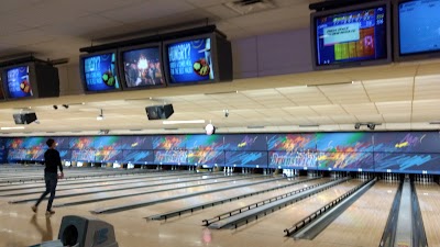 Photos of Brunswick Zone Playmor Bowl