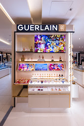 Photo n°21 de Guerlain Boutique Printemps Parly 2 à Le Chesnay-Rocquencourt (Magasin de produits de beauté)