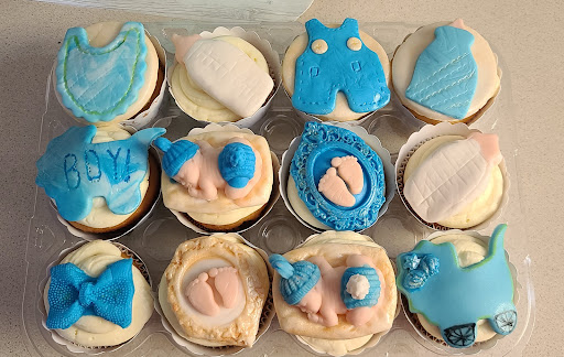 Custom Cakes By Giselle - Thumbnail