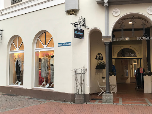 Die Villa - Zeit Für Neues GmbH