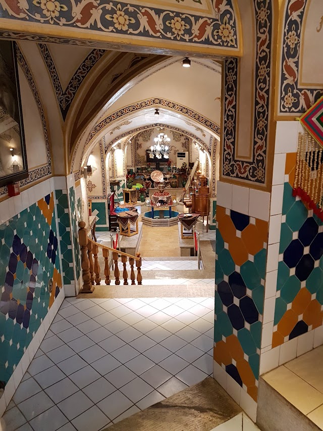 Malek Soltan Jarchibashi Restaurant