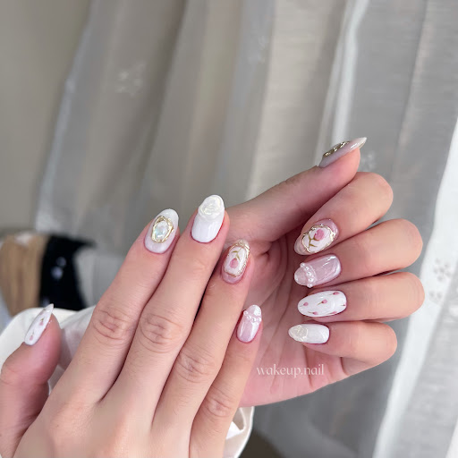 晨光美甲評價、價格、網友推薦資訊 - 細心服務與舒適環境