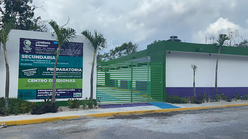 Colegio St. Patrick Pto. Aventuras