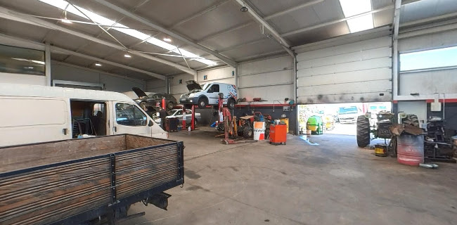Auto-Reparadora - Moimenta da Beira