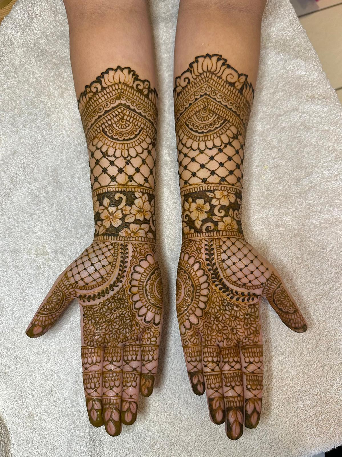 Henna by Piya - Mehndi Artists - photo 1