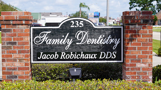 Robichaux Family Dental