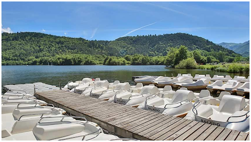 Photo de Camping Huttopia Lac de la Siauve à Lanobre (15270)