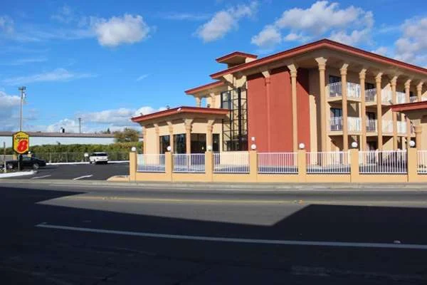 Super 8 by Wyndham Vallejo/Napa Valley