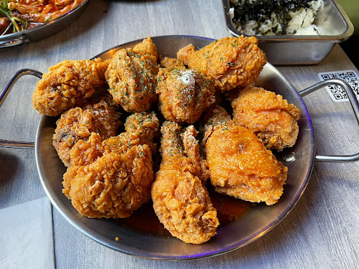 Chimaek Gana - Visual