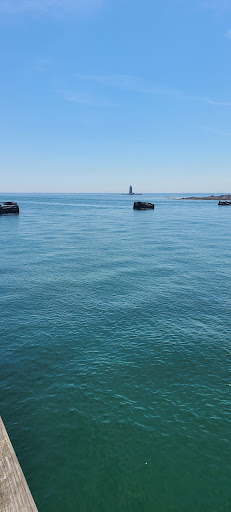 Whaleback Light Observation Point, Fort Foster Park Pier - Thumbnail