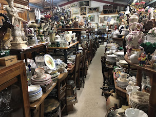 Photo n°11 de La Caverne D'Ali Baba à La Tour-Blanche-Cercles (Lodge)