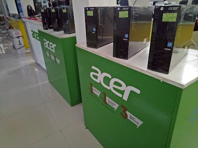 Photos of Hi-Tech Computer