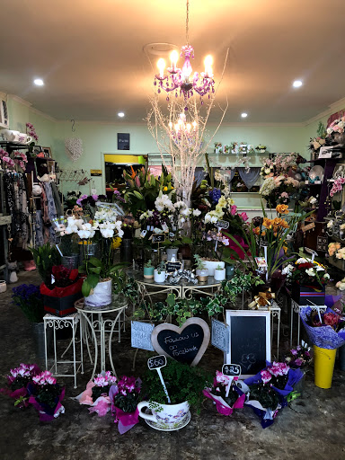Sunbury Florist same day delivery for orders before 2pm Gallery - Australia