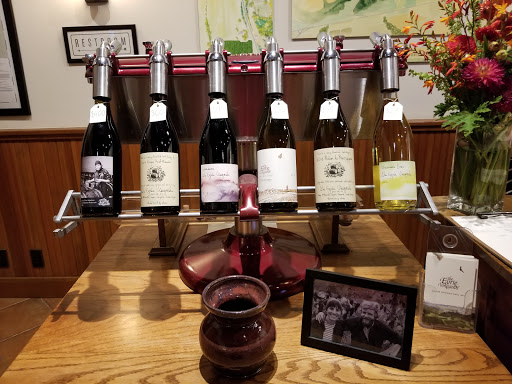 The Eyrie Vineyards - Thumbnail