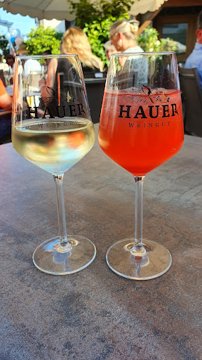 Weingut Hauer & Hauer's Gutsausschank - Thumbnail
