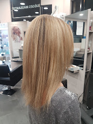 Photo n°3 de 2g Coiffure - Coiffeur à Ermont à Ermont (Salon de coiffure)