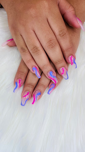 Whittier Nails & Spa Logo