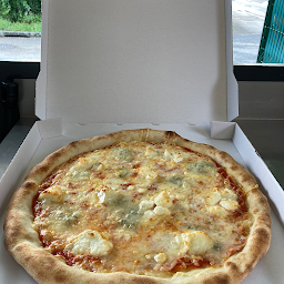 Photo n°29 de Pizza du millénaire à Vourles (Pizzas à emporter)